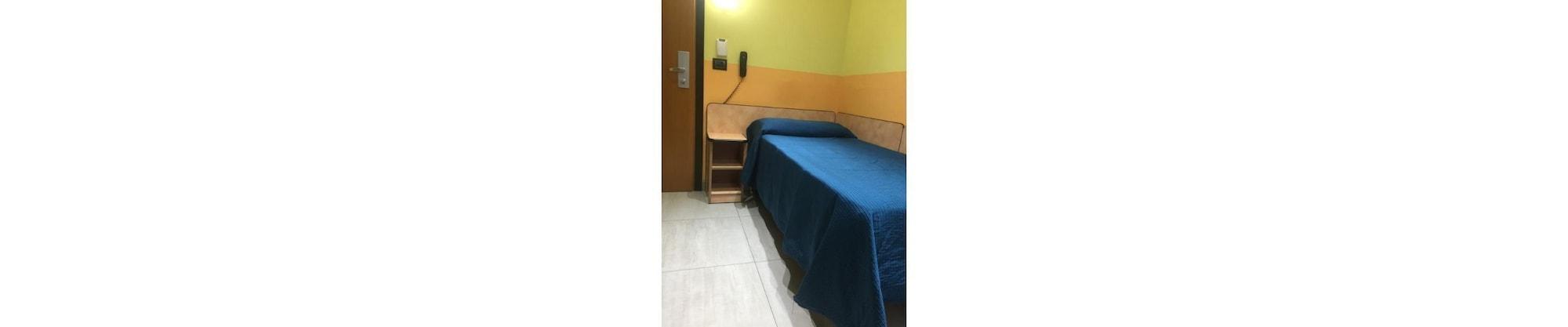 Hotel Roma Marina di Massa Bagian luar foto